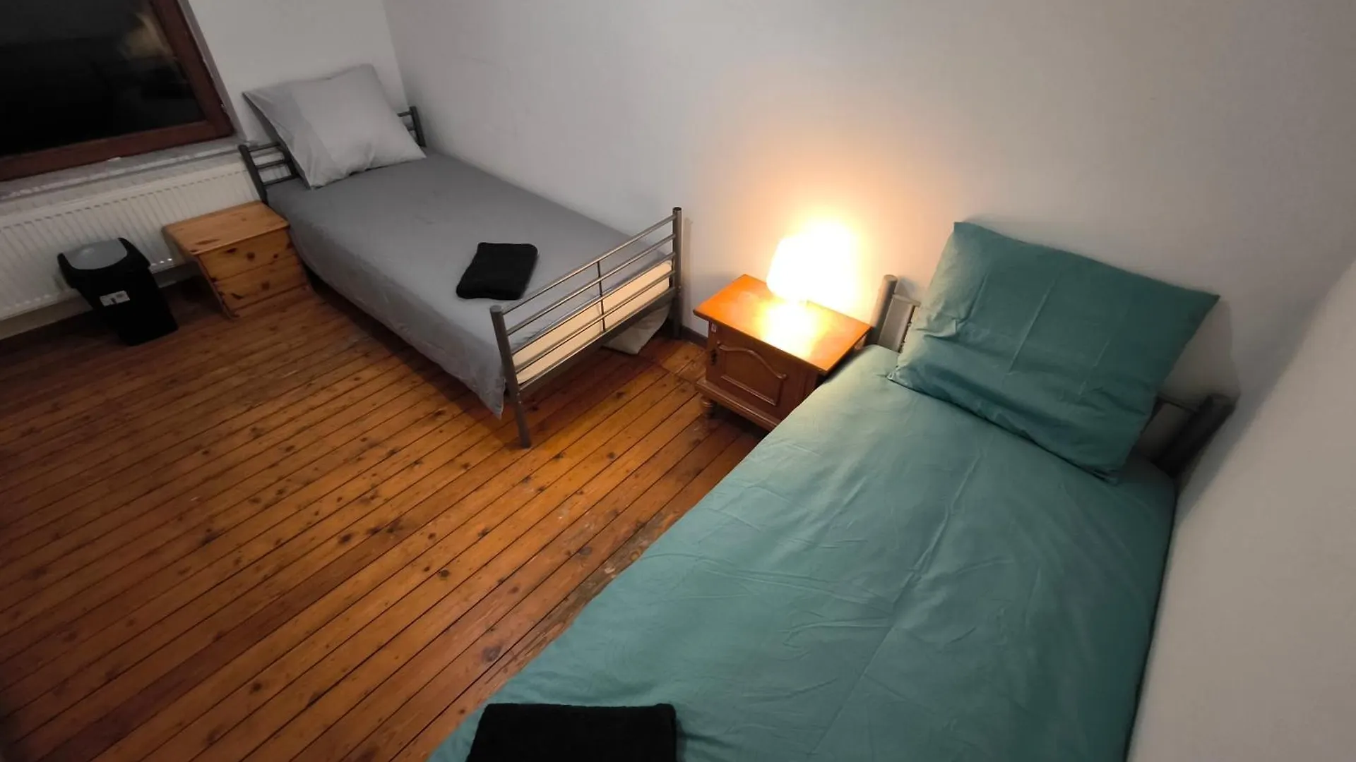 Chambres D'Hotes Charleroi Bed & Breakfast